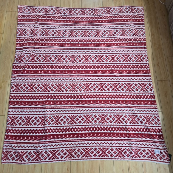 Lauren Ralph Lauren Throw Blanket Red White 58 x 67 in‎ Christmas Holiday - Picture 1 of 8